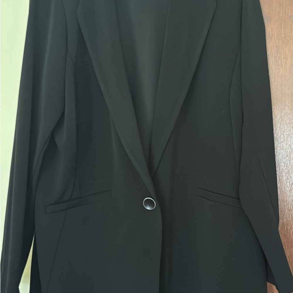 Susan Graver Classic Black Blazer